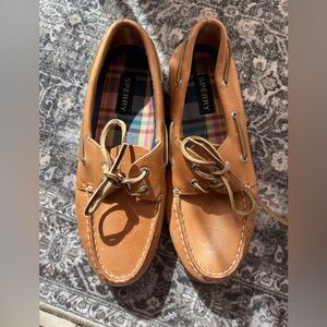 Sperry Tan Leather Shoes with Plaid Interior